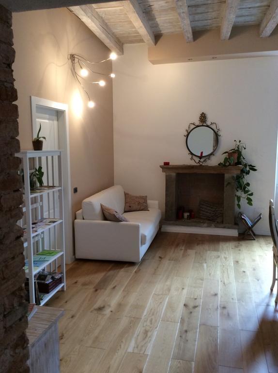 Accademia Deluxe Apartment