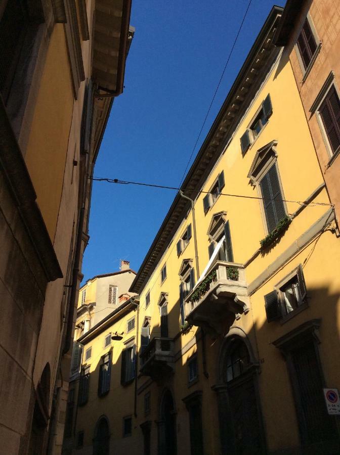 Accademia Deluxe *